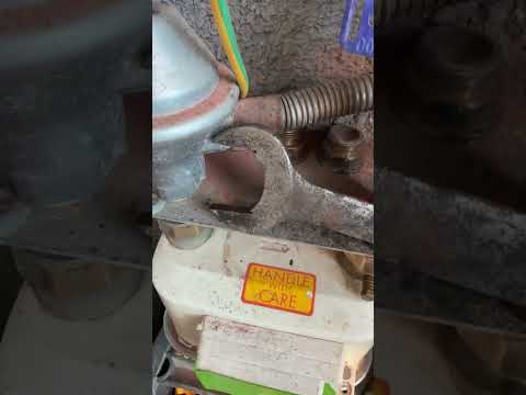 Free Gas very dangerous do not attempt to use one of these. #plumber #plumbing